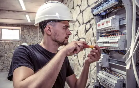 electricistas caracas